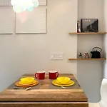 Loft Suite With Private Patio In Art Tower